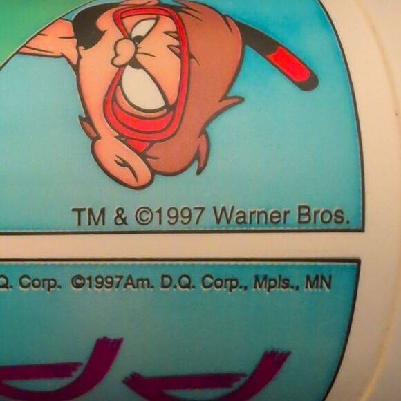 Vintage 90s plastic milk cups lot - Picture 11 of 13